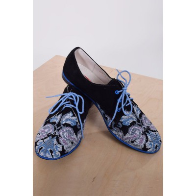 Embroidered Shoes "Rondo Blue"